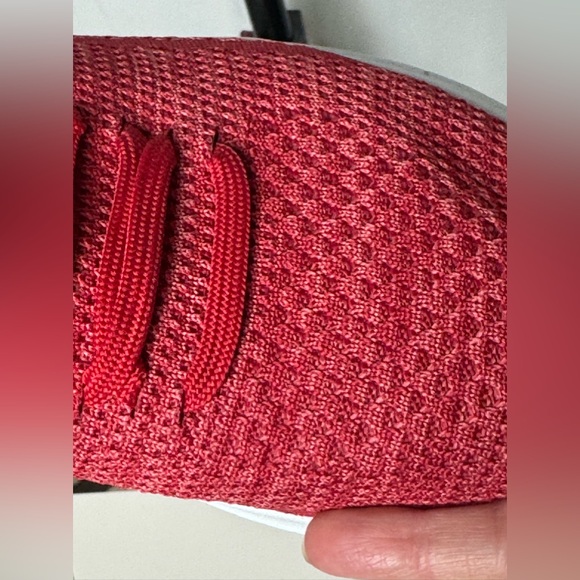 Red Skechers Air Cooling Memory Foam Slip Ons - Size 8 - Picture 7 of 12